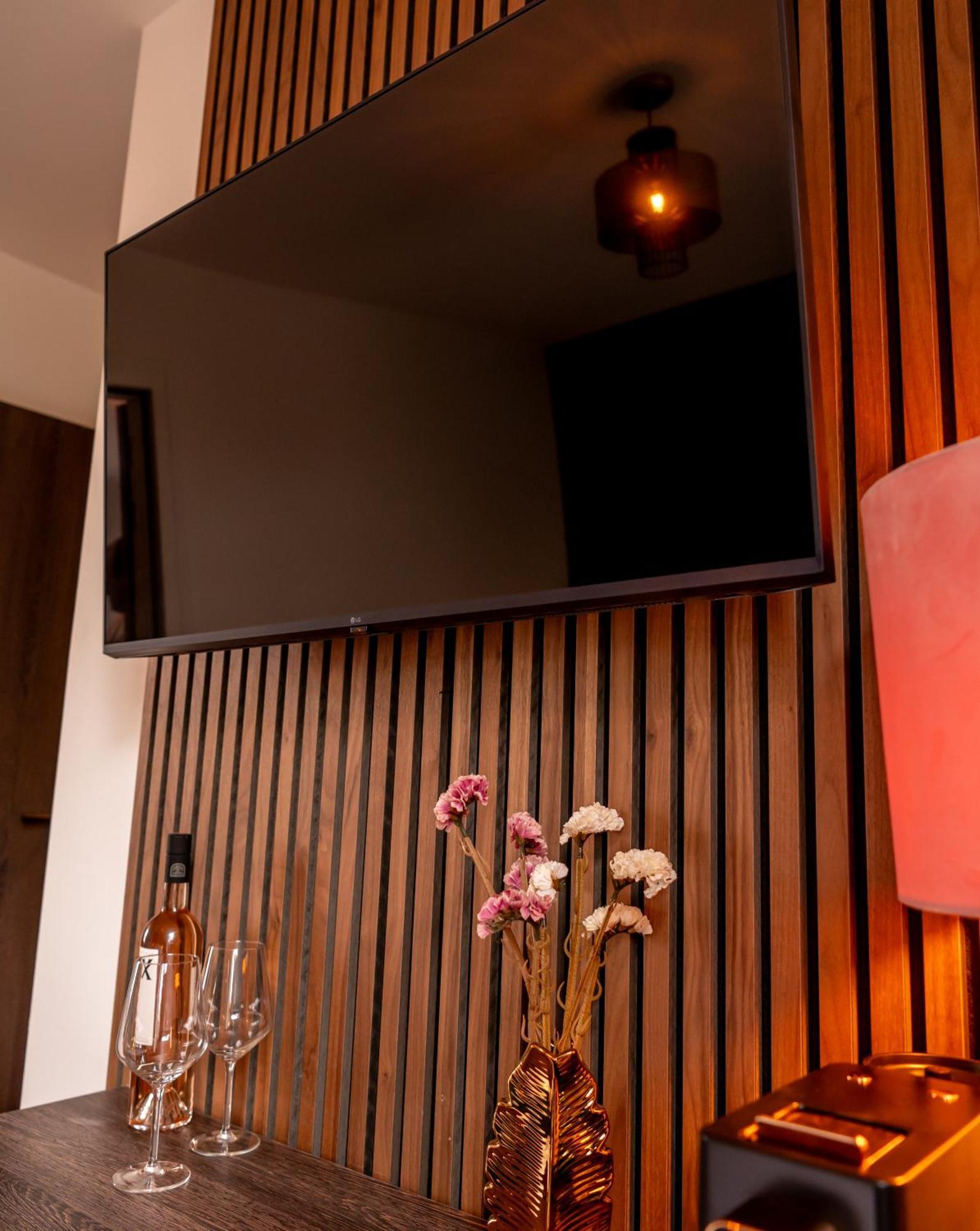 Hotel Bom เบิร์กฮามสเตเดอ ภายนอก รูปภาพ